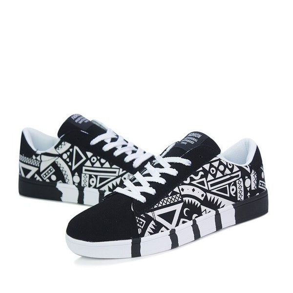 2019 New Men's Vulcanized Shoes Printing Pattern Skateboard Shoes Breathable Fashion Men Casual Platform Shoes