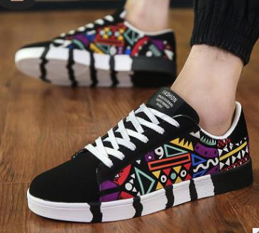 2018 Autumn Hot Men Sneakers Fashion Canvas casual shoes for Men Lace up Flat Shoes Outdoor Male Vulcanized shoes Tennis Shoes