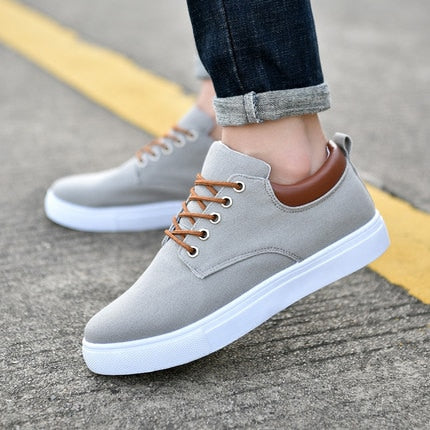 2020 Spring Men Fashion Sneakers Men's Canvas Shoes Men Comfortable Mens Casual Shoes Lace-Up Brand Driving Shoes Big Size 38-47