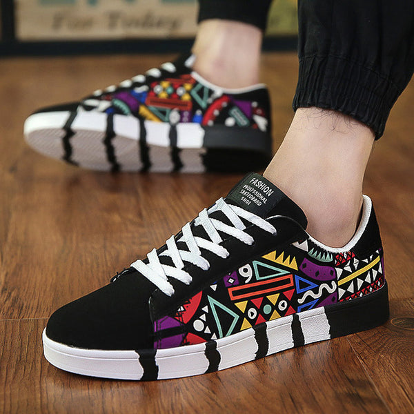 2018 Autumn Hot Men Sneakers Fashion Canvas casual shoes for Men Lace up Flat Shoes Outdoor Male Vulcanized shoes Tennis Shoes