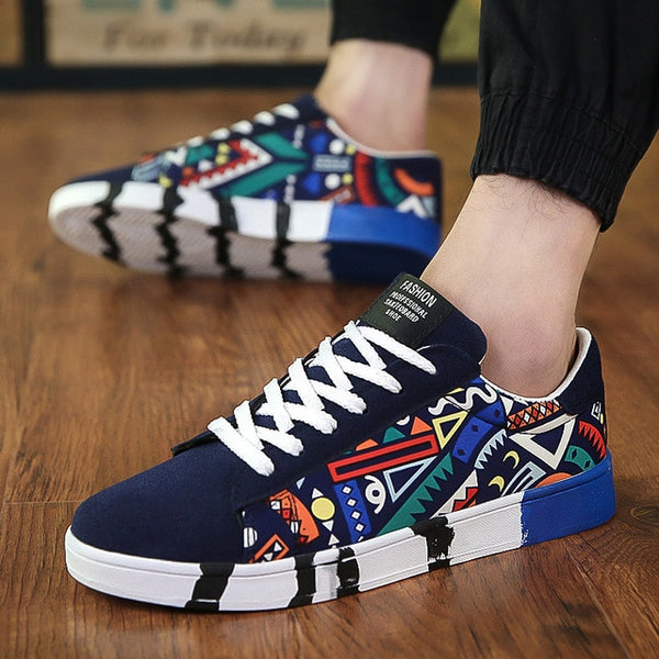 2018 Autumn Hot Men Sneakers Fashion Canvas casual shoes for Men Lace up Flat Shoes Outdoor Male Vulcanized shoes Tennis Shoes