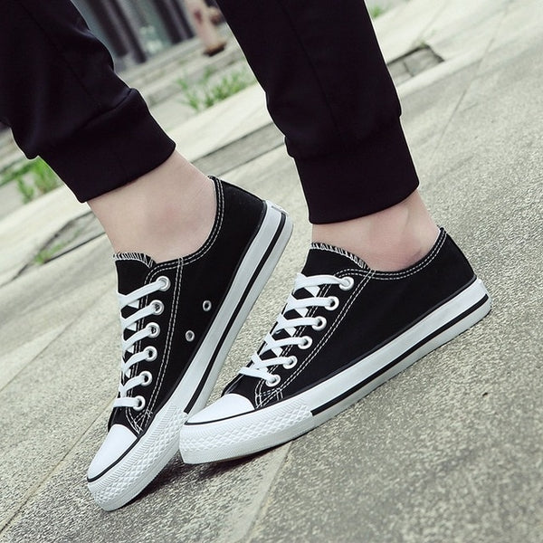 Men's Vulcanize Shoes Classic Canvas Shoes Solid Lace-up Casual White black Red Couple Sneakers Low-cut Canvas Shoes BINHIIRO