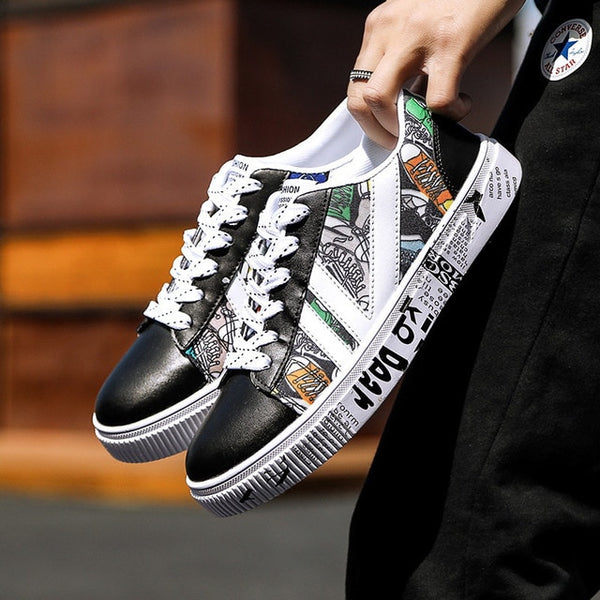 2018 Autumn Hot Men Sneakers Fashion Canvas casual shoes for Men Lace up Flat Shoes Outdoor Male Vulcanized shoes Tennis Shoes