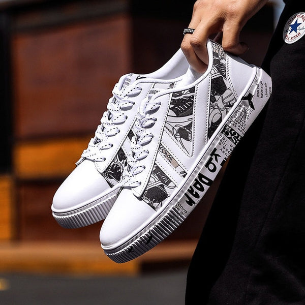 2018 Autumn Hot Men Sneakers Fashion Canvas casual shoes for Men Lace up Flat Shoes Outdoor Male Vulcanized shoes Tennis Shoes