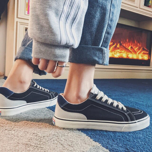 2019 Spring Summer Canvas Men Shoes Breathable Casual Flat Shoes Man Canvas Shoes Outdoor Men's Vulcanized Shoes Tennis